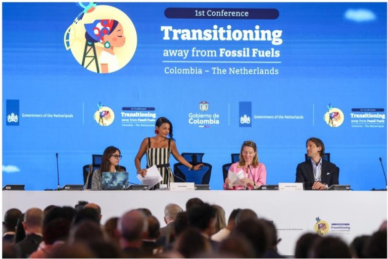 A S. Marta in Colombia: 1' conferenza su "Transitioning away from Fossil Fuel"